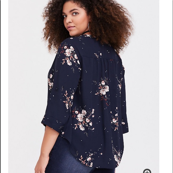 ❌SOLD❌ HARPER FLORAL BUTTON-DOWN GEORGETTE BLOUSE - Picture 3 of 6